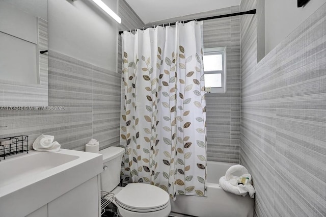 1321 S 16th Ave, Hollywood, FL 33020 - full bathroom featuring tile walls, toilet, shower / tub combo, and vanity