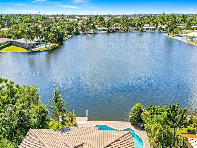 4231 NE 16th Ave, Oakland Park, FL 33334 - bird's eye view of a nearby body of water and a pool area