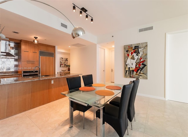 15901 Collins Ave Unit 2502, Sunny Isles Beach, FL 33160 - dining area featuring visible vents