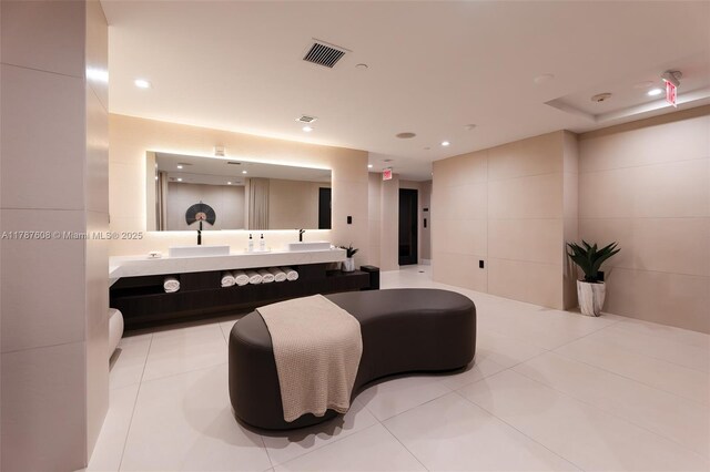 15901 Collins Ave Unit 2502, Sunny Isles Beach, FL 33160 - interior space featuring visible vents