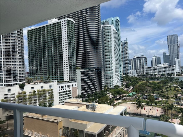 1717 N Bayshore Dr Unit A-1734, Miami, FL 33132 - view of city skyline