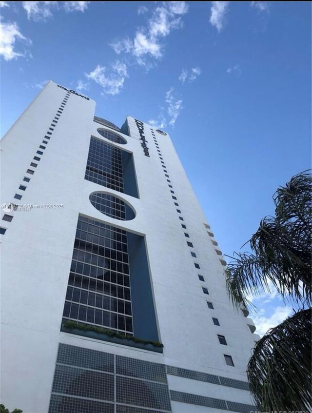 1717 N Bayshore Dr Unit A-1734, Miami, FL 33132 - view of building exterior