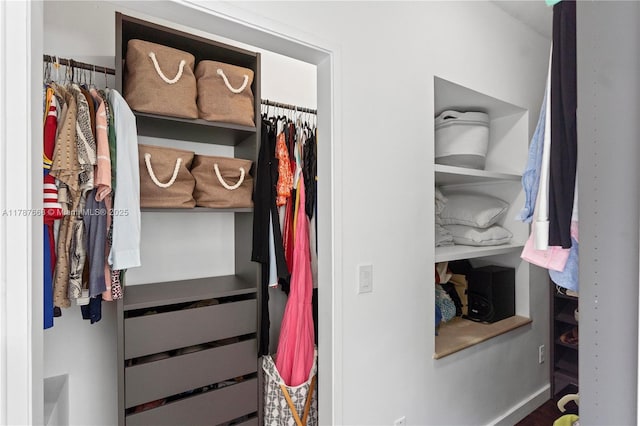 760 Meridian Ave Unit 1, Miami Beach, FL 33139 - view of closet