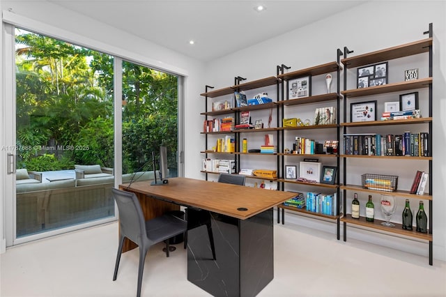 4039 Ventura Ave, Miami, FL 33133 - office space with recessed lighting
