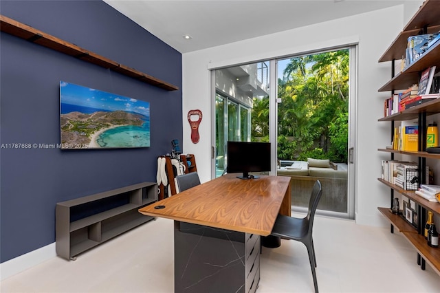 4039 Ventura Ave, Miami, FL 33133 - view of office space