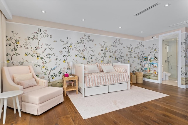 4039 Ventura Ave, Miami, FL 33133 - bedroom featuring wood finished floors, visible vents, recessed lighting, and ensuite bathroom