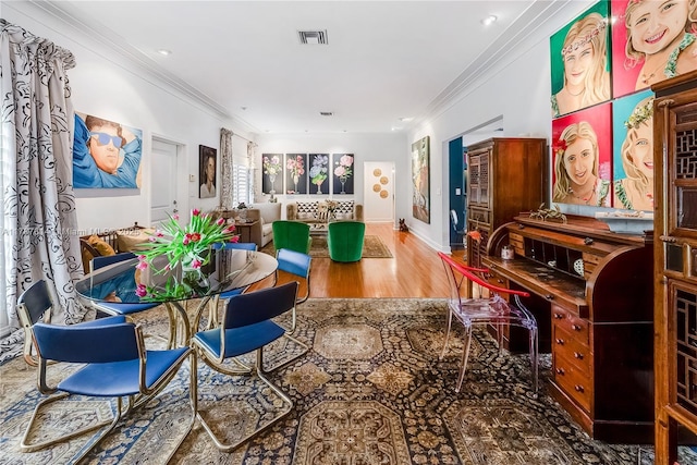 4404 Alhambra Cir, Coral Gables, FL 33146 - interior space with wood finished floors, crown molding, visible vents, and baseboards