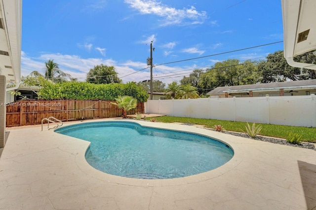 5031 SW 88th Ter, Cooper City, FL 33328 - view of pool with a patio and a fenced backyard
