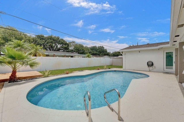 5031 SW 88th Ter, Cooper City, FL 33328 - view of swimming pool with a fenced backyard and a patio area