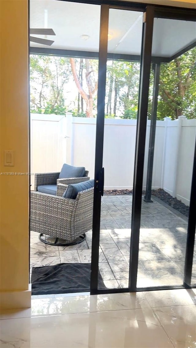 10315 W 32nd Ln, Hialeah, FL 33018 - view of entryway