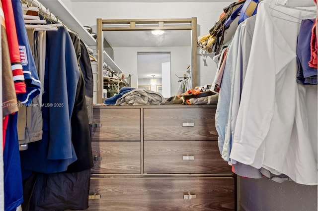 1205 Mariposa Ave Unit 413, Coral Gables, FL 33146 - view of walk in closet
