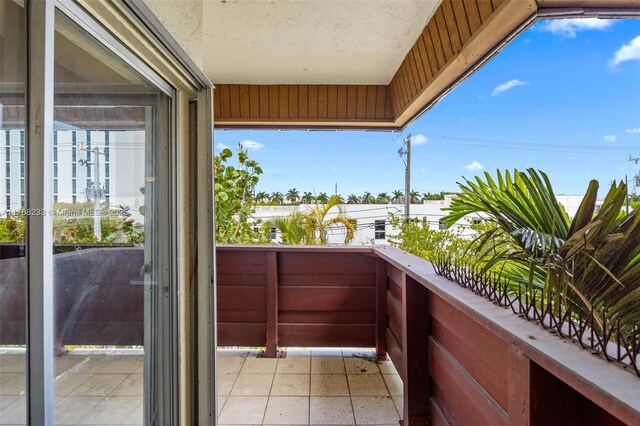1205 Mariposa Ave Unit 413, Coral Gables, FL 33146 - view of balcony