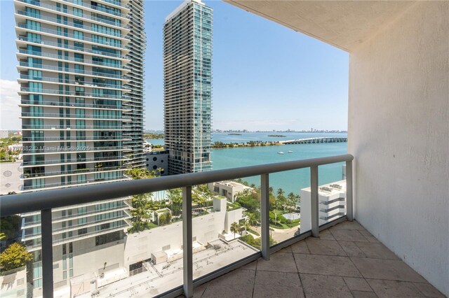 480 NE 30th St Unit 1807, Miami, FL 33137 - balcony with a water view and a view of city