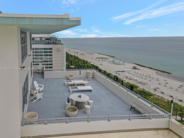 2899 Collins Ave Pha, Pha, Miami Beach, FL 33140 - exterior space with a beach view