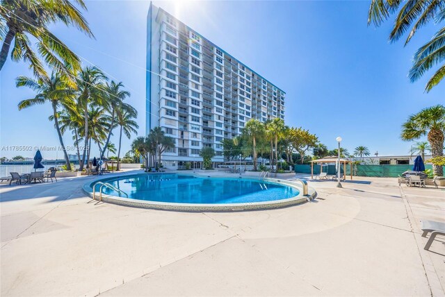 1865 79th St Phi, Csw, Phi, North Bay Village, FL 33141 - community pool with a patio area