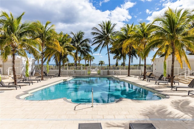 4925 Collins Ave Unit 8G, Miami Beach, FL 33140 - pool featuring fence and a patio area