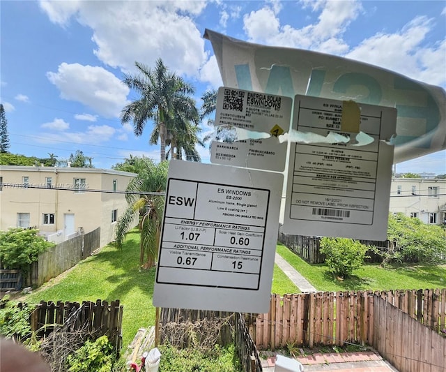 450 NW 84th St Unit 450, Miami, FL 33150 - exterior view of fence