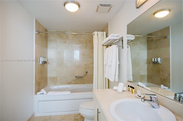 2889 Mcfarlane Rd Unit 1601, Coconut Grove, FL 33133 - full bath featuring shower / tub combo with curtain, vanity, and tile patterned floors
