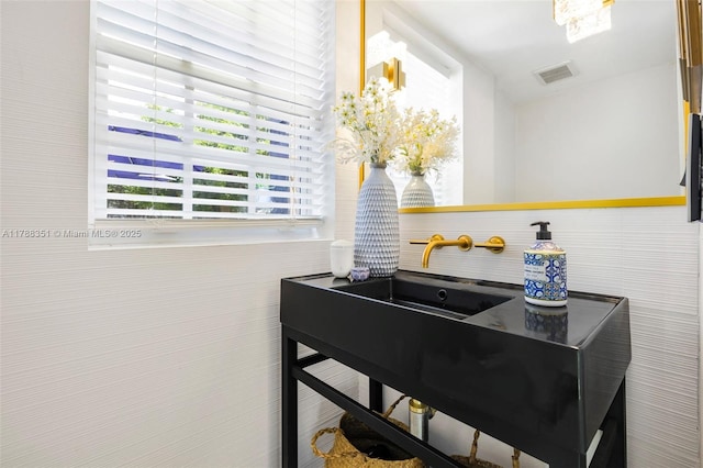 55 NE 87th St, El Portal, FL 33138 - interior space with visible vents and a sink