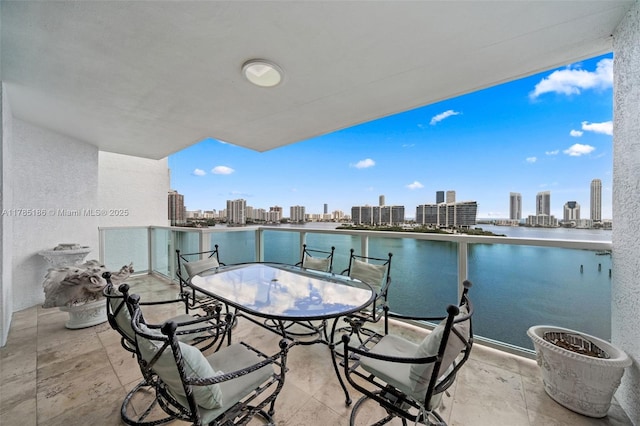 3201 NE 183rd St Unit 1107, Aventura, FL 33160 - balcony featuring a water view and a view of city