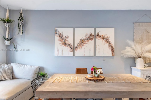381 Franklin St, Hollywood, FL 33019 - view of dining area