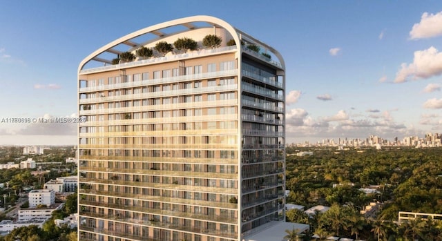 2655 S Bayshore Dr Unit 1607, Miami, FL 33133 - view of property featuring a view of city