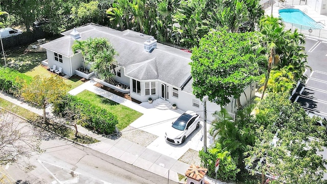 5700 NE 5th Ave, Miami, FL 33137 - view from above of property with a pool