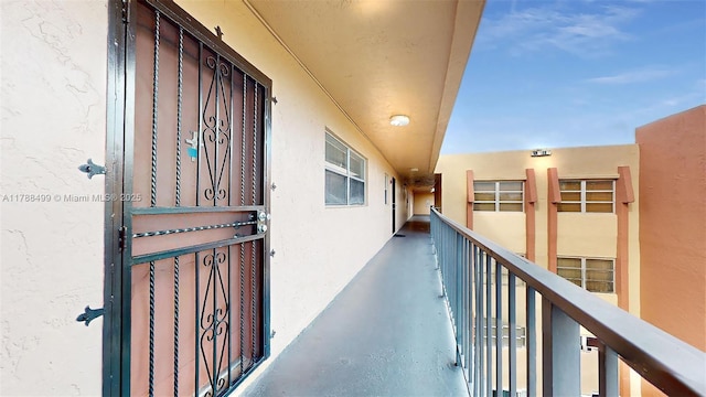 13715 Kendale Lakes Cir Unit Ph-A10, Miami, FL 33183 - view of balcony