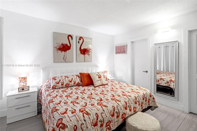 455 Paradise Isle Blvd Unit 106, Hallandale Beach, FL 33009 - view of bedroom