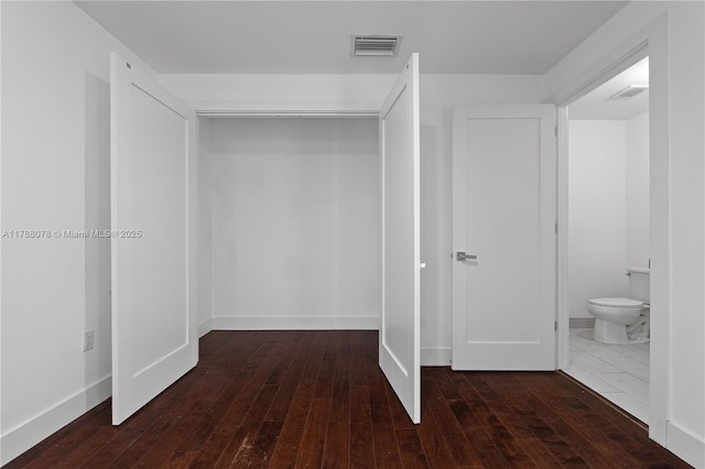 closet with visible vents