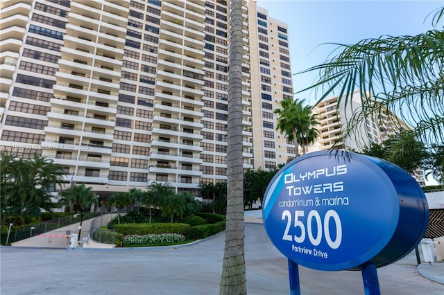 2500 Parkview Dr Unit 1121, Hallandale Beach, FL 33009 - view of building exterior