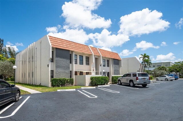 3133 Coral Hills Dr Unit 9 C1, Coral Springs, FL 33065 - photo 2