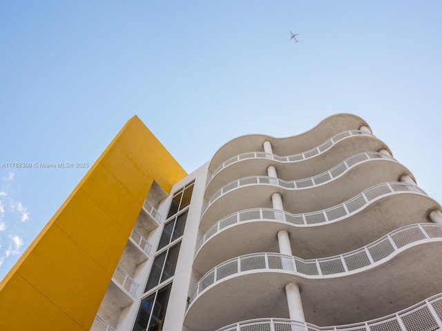 444 NE 30th St Unit 402, Miami, FL 33137 - photo 32