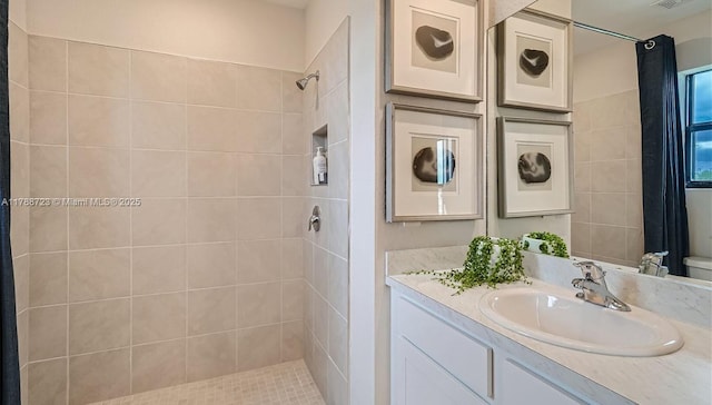 1472 NE 3rd Ave, Florida City, FL 33034 - full bath with visible vents, vanity, and a tile shower