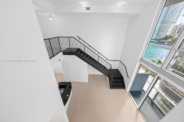 300 S Biscayne Blvd Unit L-802, Miami, FL 33131 - view of stairway