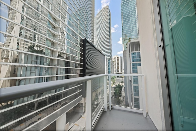 300 S Biscayne Blvd Unit L-802, Miami, FL 33131 - balcony with a city view