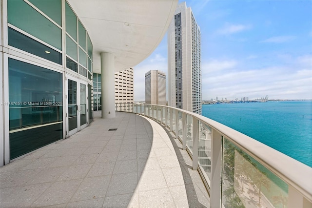300 S Biscayne Blvd Unit L-802, Miami, FL 33131 - balcony with a water view and a view of city