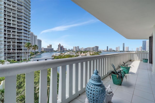 3000 Island Blvd Unit 706, Aventura, FL 33160 - balcony with a view of skyline and a water view