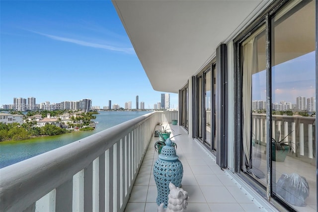 3000 Island Blvd Unit 706, Aventura, FL 33160 - balcony with a view of skyline and a water view