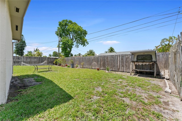 11421 NW 37th Pl, Sunrise, FL 33323 - view of yard