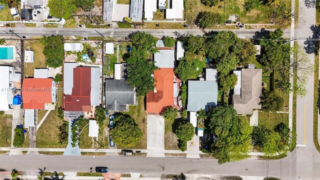 1679 NE 181st St, North Miami Beach, FL 33162 - birds eye view of property featuring a residential view