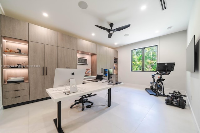 office space with ceiling fan, baseboards, and recessed lighting