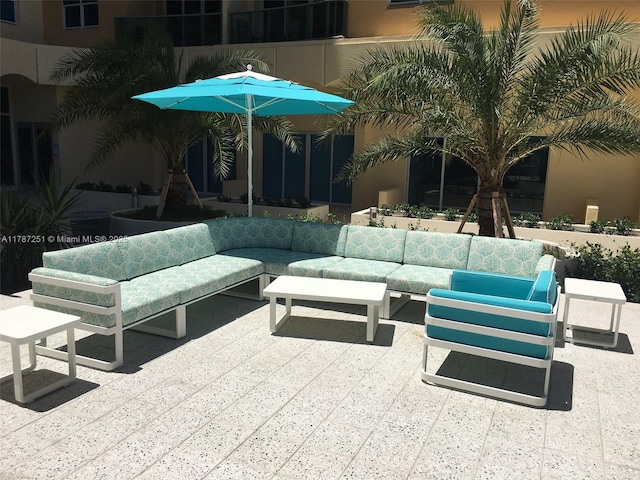 view of patio featuring an outdoor hangout area