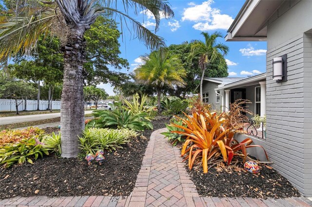5670 NE 21st Dr, Fort Lauderdale, FL 33308 - photo 34