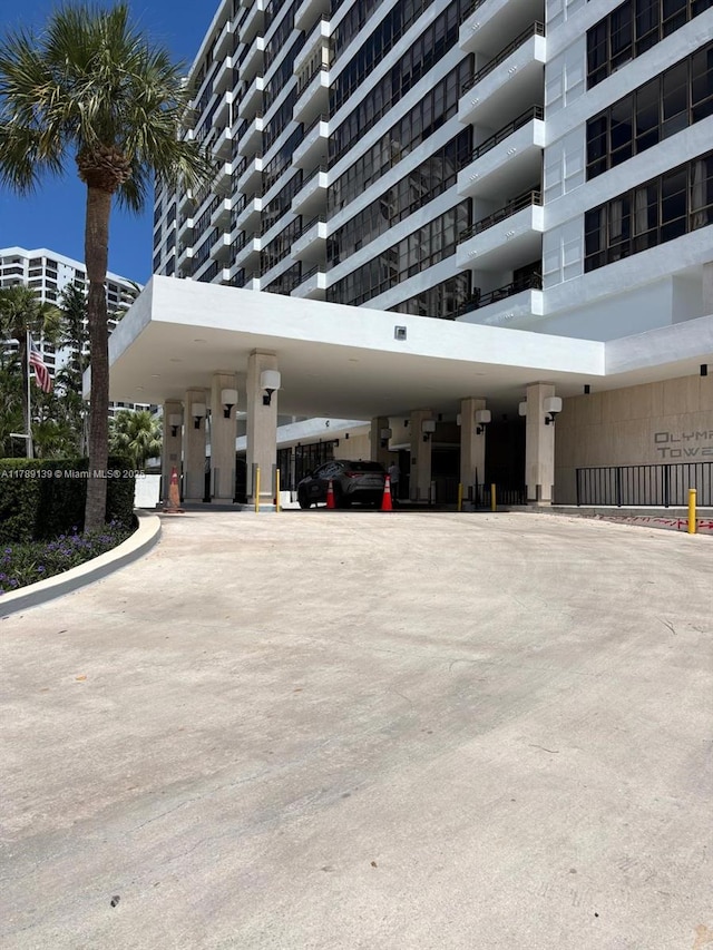 500 Three Islands Blvd Unit 313, Hallandale Beach, FL 33009 - view of building exterior