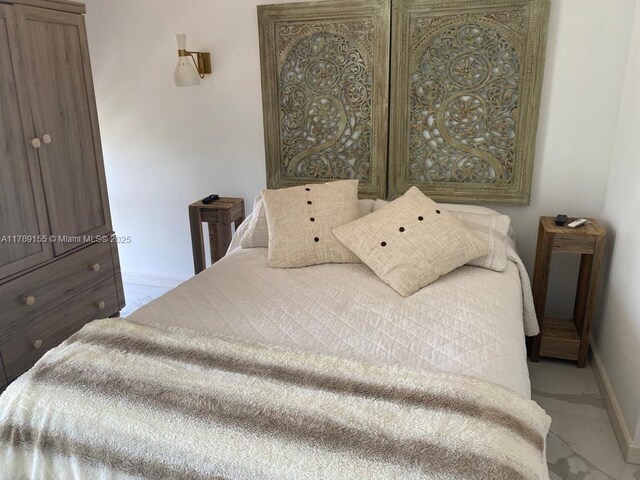 1450 Brickell Bay Dr Unit 1709, Miami, FL 33131 - bedroom with baseboards