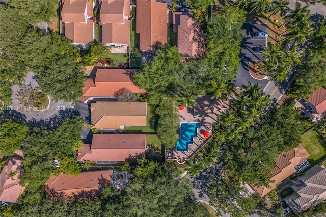 birds eye view of property featuring a residential view