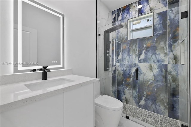 924 Berg St E, Lehigh Acres, FL 33974 - full bathroom featuring a marble finish shower, toilet, vanity, and marble finish floor