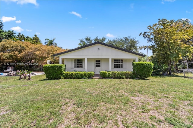 8350 SW 98 Th St, Miami, FL 33156 - bungalow with a front yard
