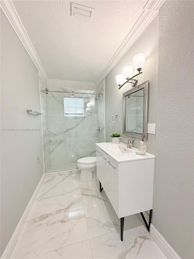 full bathroom featuring marble finish floor, toilet, a marble finish shower, ornamental molding, and baseboards
